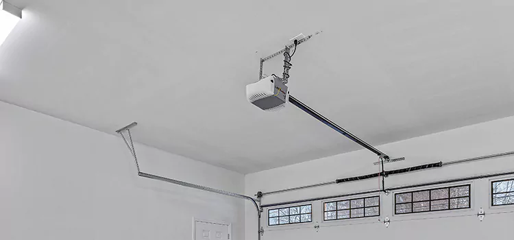 Experienced Garage Door Installers Lake Magdalene