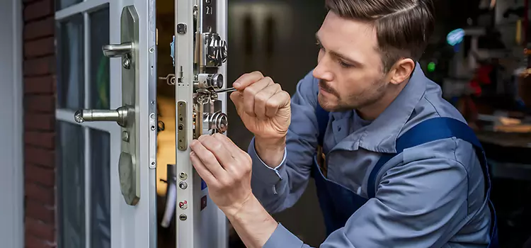 Residential Lock Installation Lake Magdalene